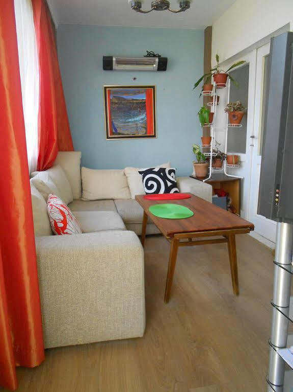 فارنا Hostel Del Mar المظهر الخارجي الصورة